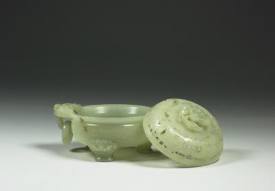 图片[2]-Jade incense burner with ring handles and animal-mask pattern, Qing dynasty (1644-1911)-China Archive